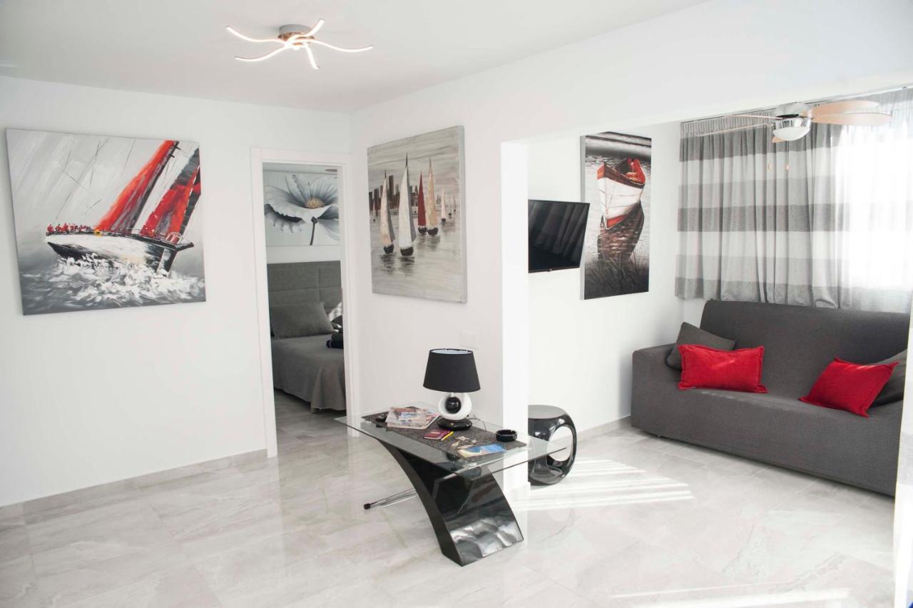 Playa De Las Americas Luxury Home Exterior photo
